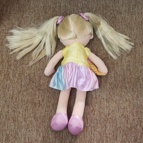 Candy Town Pop Star Doll Diana.  15 inch plush, Sing, Record, Play, Cheer NEW - Picture 2 of 5